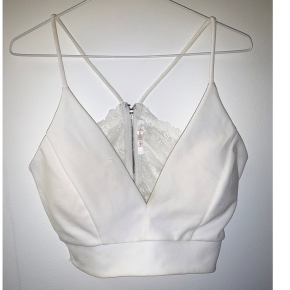 Crop top - Picture 1 of 2